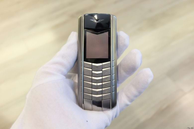 cac-dong-dien-thoai-vertu-5-1-2-didongviet__1__939a302f90ea4a9ab35d8a35b7336138 cac dong dien thoai vertu 5 1 2 didongviet 1 939a302f90ea4a9ab35d8a35b7336138 1