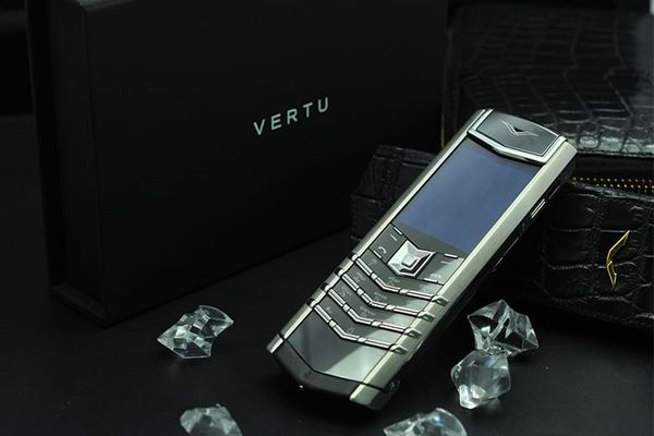 cac-loi-thuong-gap-o-vertu-chinh-hang-vertuvietnam-2_bb398f59720746438eec9ebf0f60aabb_grande cac loi thuong gap o vertu chinh hang vertuvietnam 2 bb398f59720746438eec9ebf0f60aabb grande 1