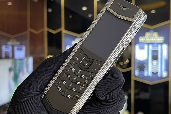 cac-loi-thuong-gap-o-vertu-chinh-hang-vertuvietnam-4_247fc263db754ef190b5eea0de678037_grande cac loi thuong gap o vertu chinh hang vertuvietnam 4 247fc263db754ef190b5eea0de678037 grande 1