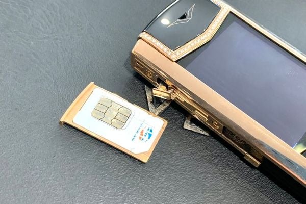 cach su dung dien thoai vertu 1 didongviet a1e708cd1188497fb63ec1d2d2020d3b grande 1