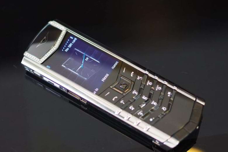 chat lieu da cua dien thoai vertu 2 1 didongviet 1 1d0b80f6a85a43709c1e3efc80528909 1