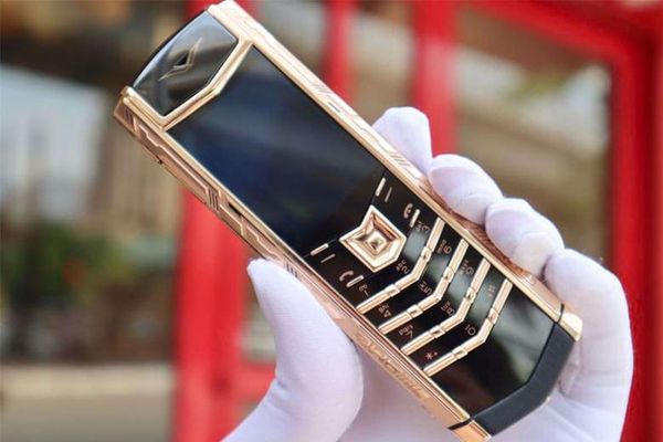 chat lieu da sapphire cua dien thoai vertu didongviet 3 fb730db6e7124509bbec8d2a68e085d4 grande 2