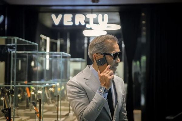 cong nghe bao mat cua dien thoai vertu 1 didongviet 1 a72460a09f92496cbebb8f293bd0ab57 grande 2