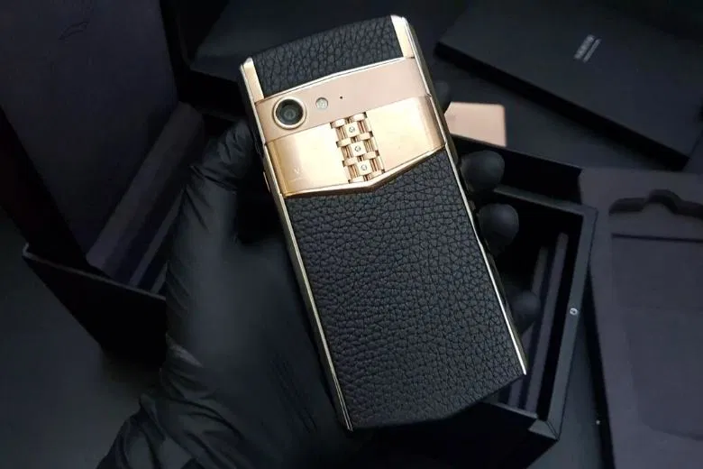 Dien Thoai Vertu Aster P giá bao nhiêu