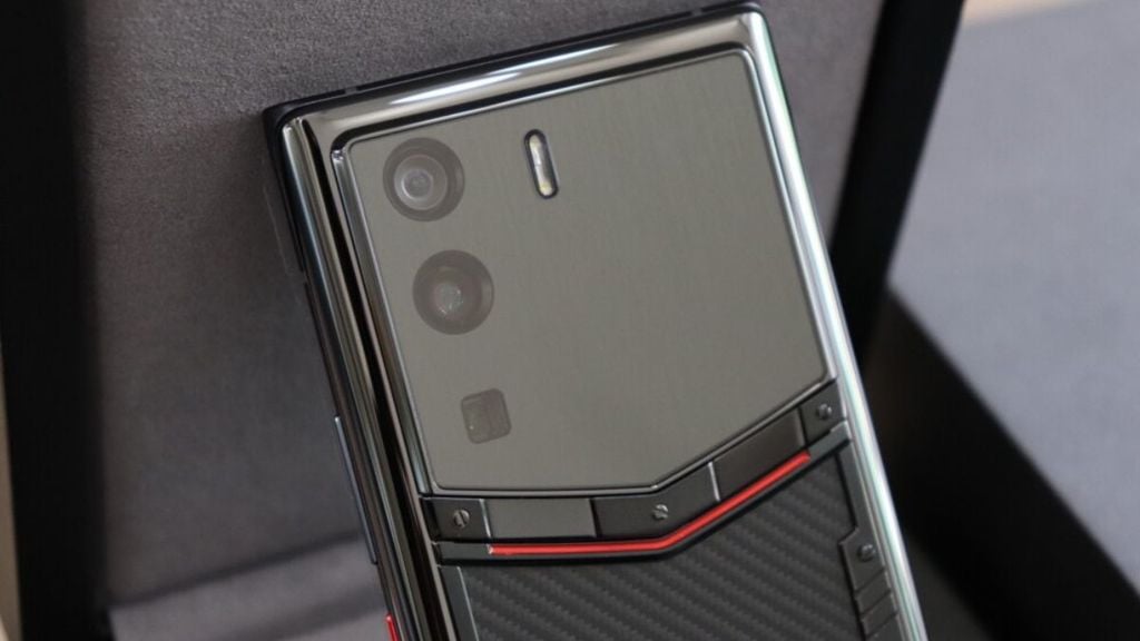 Dien Thoai Vertu Cam Ung Vertuvietnam Cover 8042d86f79a143ddadff9892a2f4ae1b 1024x1024