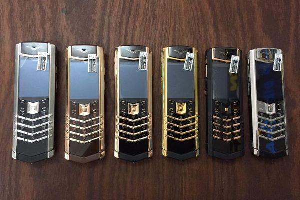 hutch hutchison 2 didongviet 953f042bb4574a78b679699ad1f2d59b grande 1