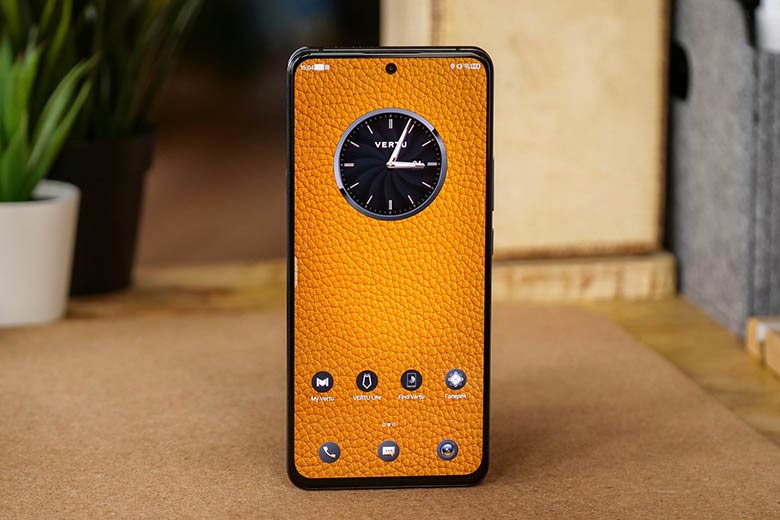 iVertu 5G Calf Leather Jade Black 10 Màn hình rộng lên đến 6.67inch, tần số quét 120Hz