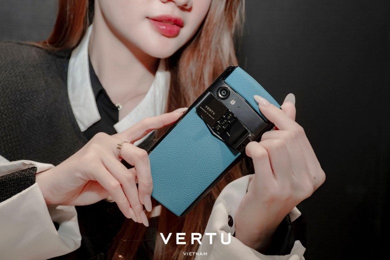 vertu-5_9354a55af5614b518b93375679a29c1b vertu 5 9354a55af5614b518b93375679a29c1b 2