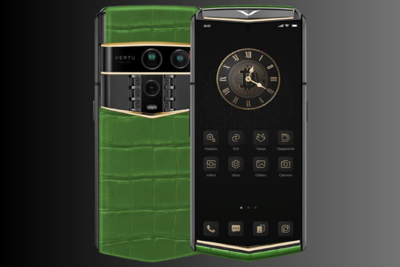 Vertu Agent Q Alligator Quint Gold Diamond Collector's Edition Bamboo Green 1TB 2 Vertu Agent Q Alligator Quint Gold Diamond Collector’s Edition Bamboo Green 1TB