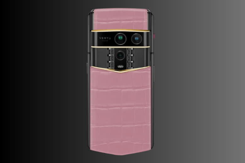 Vertu Agent Q Alligator Quint Gold Diamond Collector's Edition Sakura Pink 1TB 3 Vertu Agent Q Alligator Quint Gold Diamond Collector’s Edition Sakura Pink 1TB