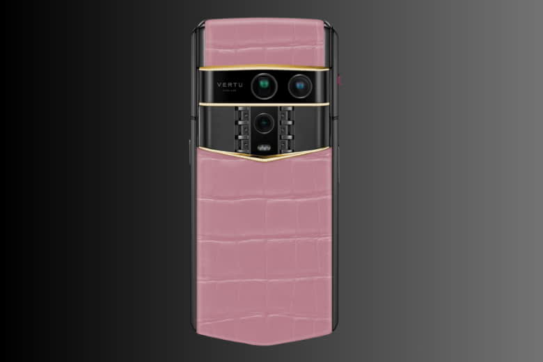 Vertu Agent Q Alligator Tri Gold Diamond Collector's Edition Sakura Pink 1TB 3 Vertu Agent Q Alligator Tri Gold Diamond Collector’s Edition Sakura Pink 1TB