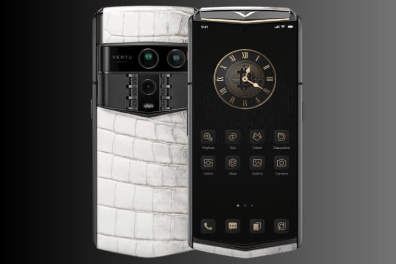 Vertu Agent Q Himalaya Alligator Single Gold Diamond Collector's Edition 1TB 2 Vertu Agent Q Himalaya Alligator Single Gold Diamond Collector’s Edition 1TB