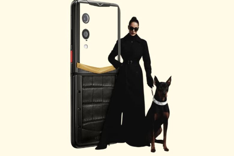 Vertu Quantum Flip Raspberry Red 9 Vertu Quantum Flip Raspberry Red