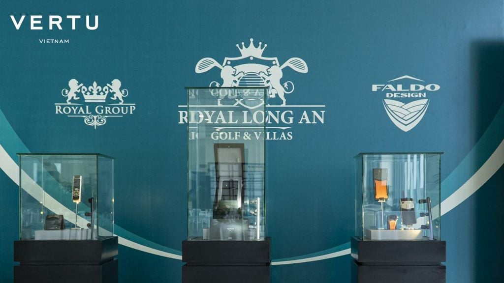 Vertu Vietnam Vinh Danh Tinh Hoa Cung Giai Golf Royal Long An 17 08 0bab1a6a71584c5fbe0ebd65ee334c76 1024x1024