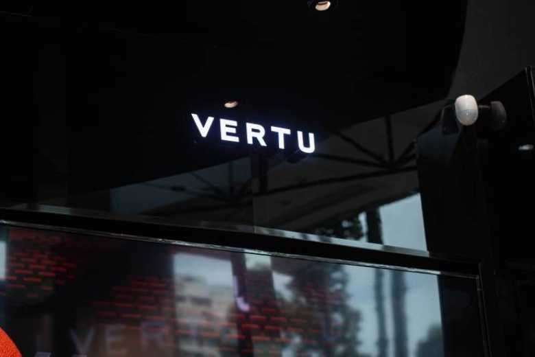 vertu 04 qua tet 2025 0 metavertu be350bf7cd5e471c97ba6a6b815cdff1 2
