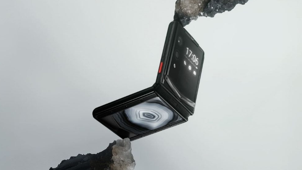 Vertu 34e01861ef56498fa9780e91917a482f 1024x1024