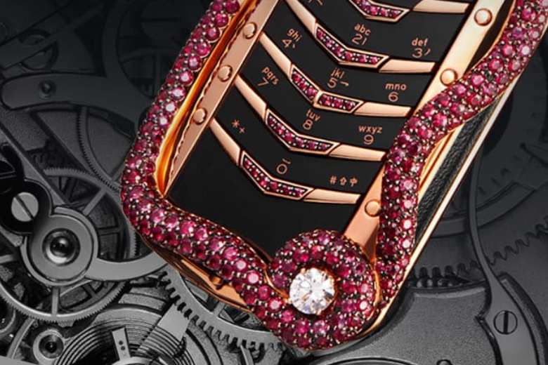 vertu signature v cobra 2 774ec10718184d3ba1eb1f79136247f3 1