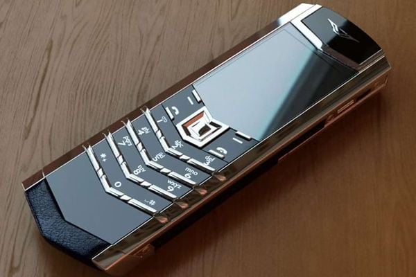 y nghia ten goi va logo vertu vertuvietnam 1 f9aa98ef9952432e87e14a6eaa0f0e2e grande 1