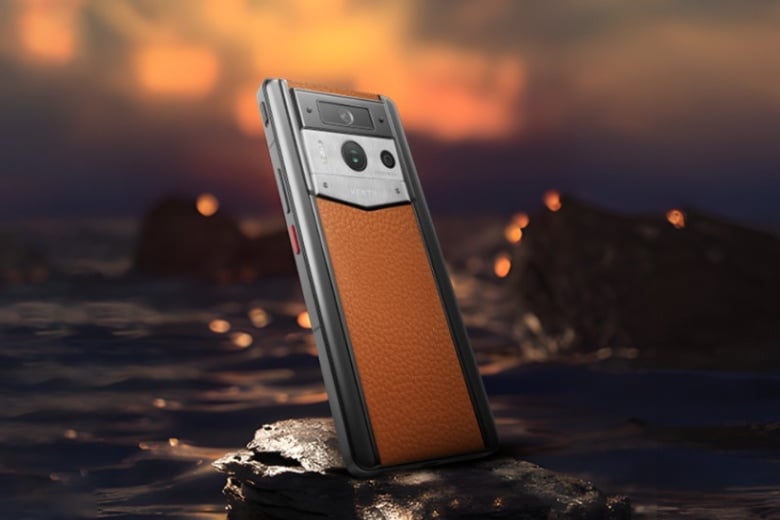 METAVERTU 2 MAX Customized Himalaya Alligator Leather White 5 Điện thoại METAVERTU 2