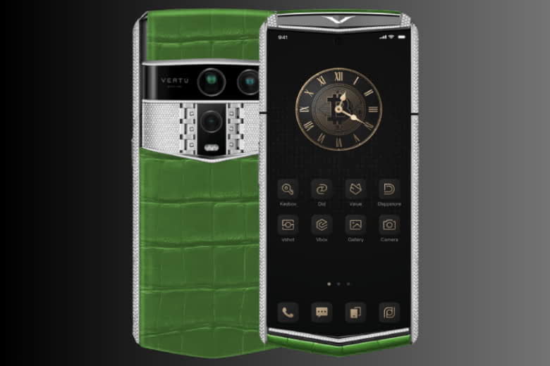 Vertu Agent Q Alligator Silver Full Diamond Collector's Edition Radiant Bamboo Green Alli 1TB 2 Vertu Agent Q Alligator Silver Full Diamond Collector’s Edition Radiant Bamboo Green Alli 1TB