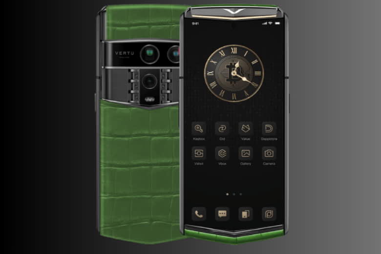 Vertu Agent Q Alligator Single Gold Diamond Collector’s Edition Bamboo Green 1TB