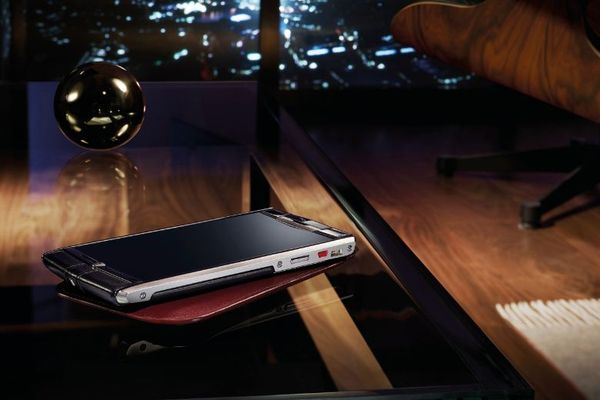 vertu certainty 3 didongviet 7822898fbb994258b25975722882fb42 grande 1