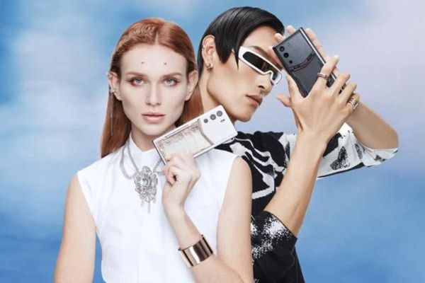 qua 8 3 1 didongviet c6089ac2723447cc80175ea703ef694e grande 1