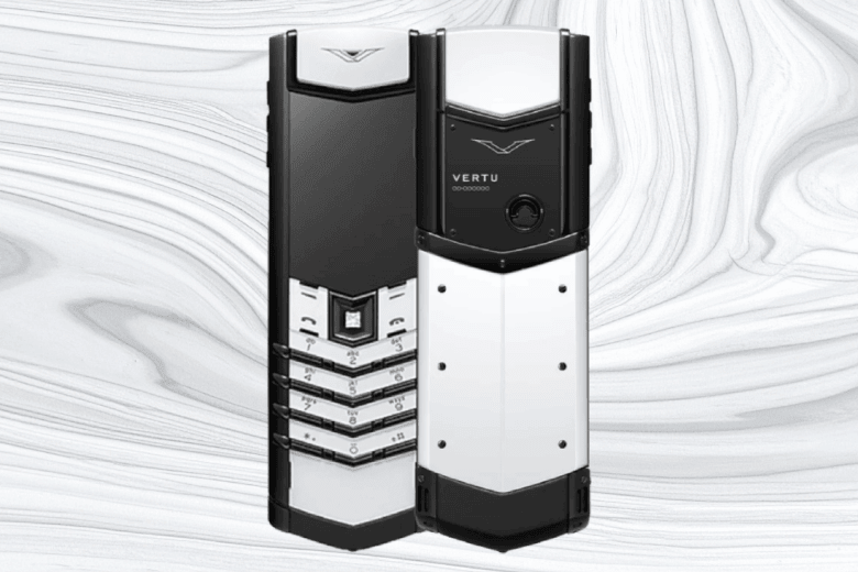 Top 5 Vertu Signature V Chính Hãng Đáng Sở Hữu Nhất Dành Cho Doanh Nhân 8 Signature V Black And White Ceramics Vertu Vietnam 1