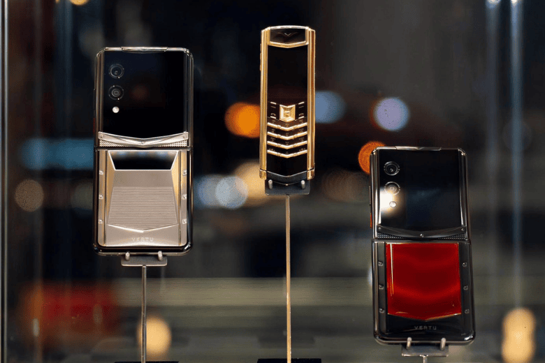 Vertu Signature V Vertu Vietnam Showroom