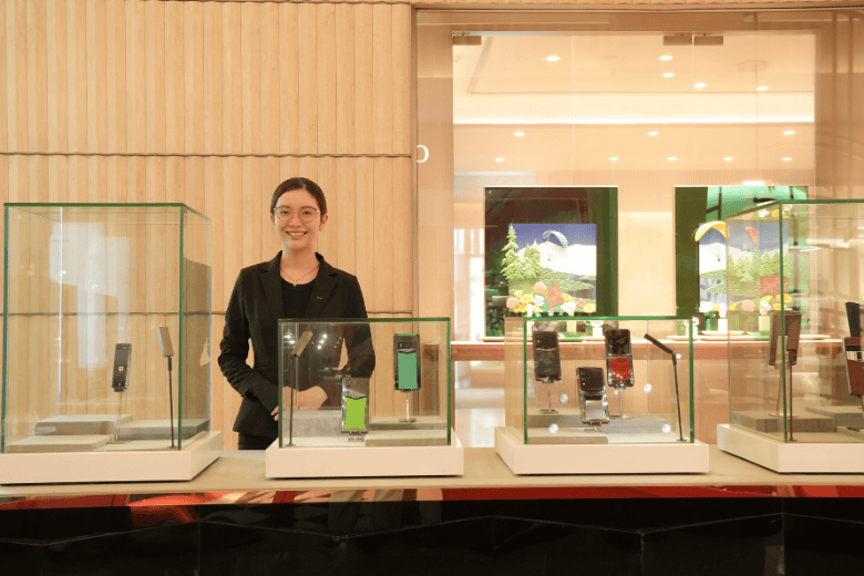 Trung tâm sửa Vertu chính hãng: Địa chỉ sửa chữa Vertu uy tín tại Việt Nam 3 Vertuvietnam Rex Hotel Boutique Khong Gian Cua Hang 2