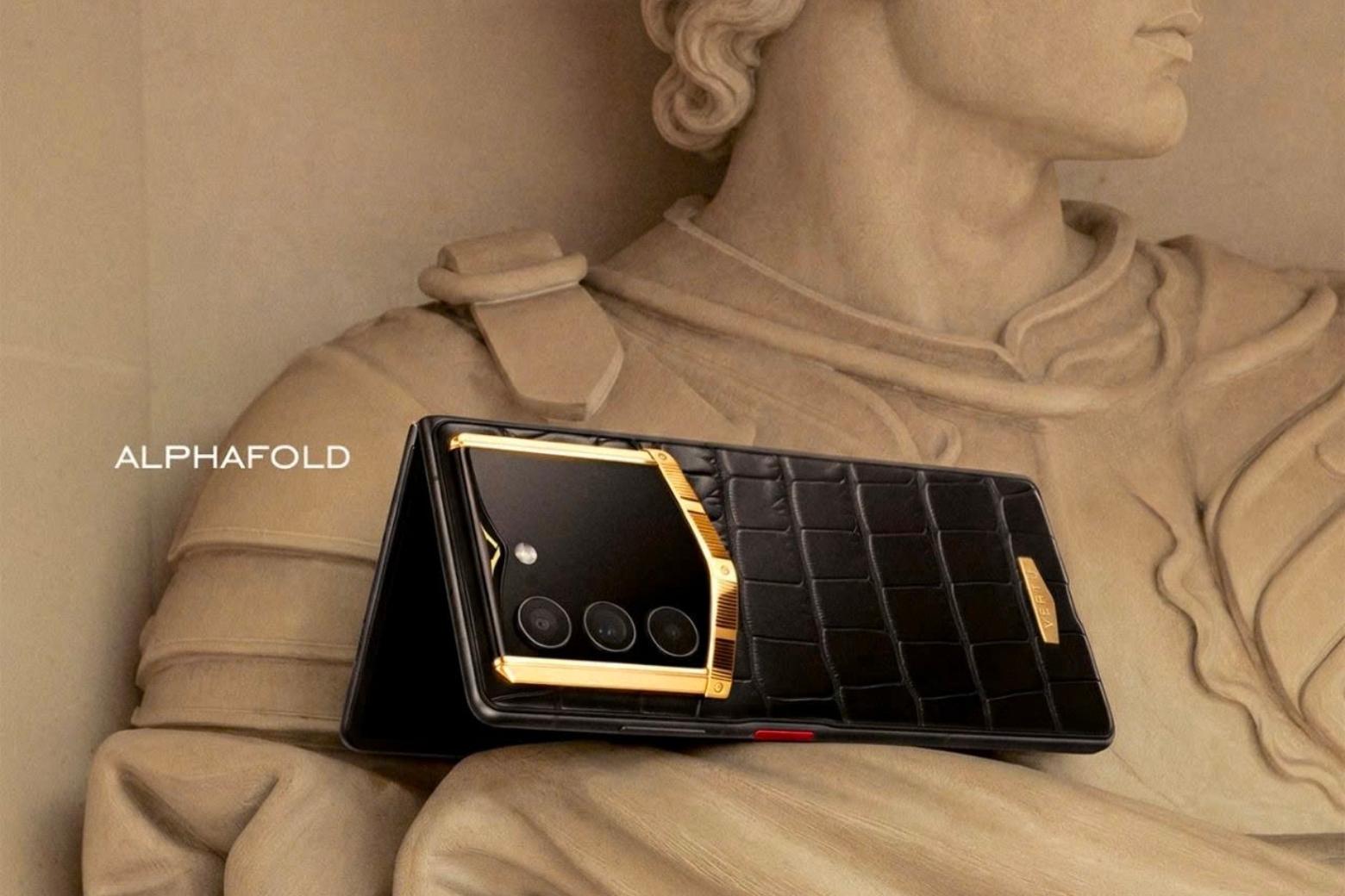 Trên tay Vertu AlphaFold: Kỳ quan công nghệ gập cho kỷ nguyên trí tuệ nhân tạo 6 Vertu Alphafold Hermes