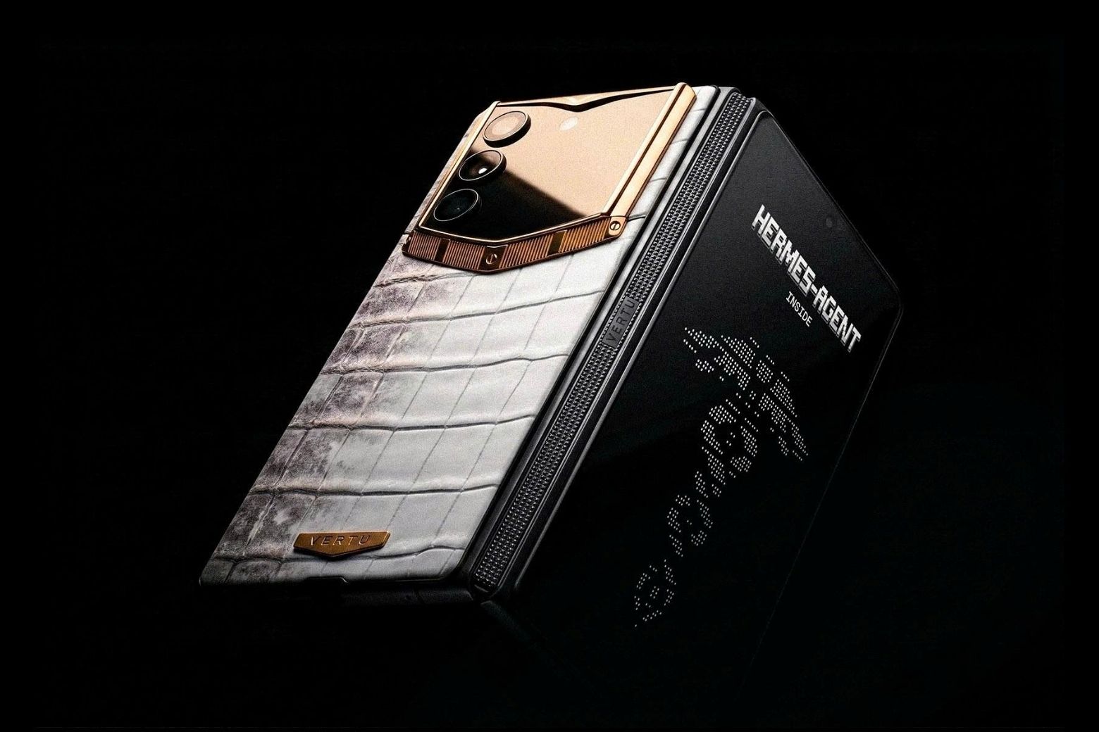 Trên tay Vertu AlphaFold: Kỳ quan công nghệ gập cho kỷ nguyên trí tuệ nhân tạo 5 Vertu Alphafold Thiet Ke 1