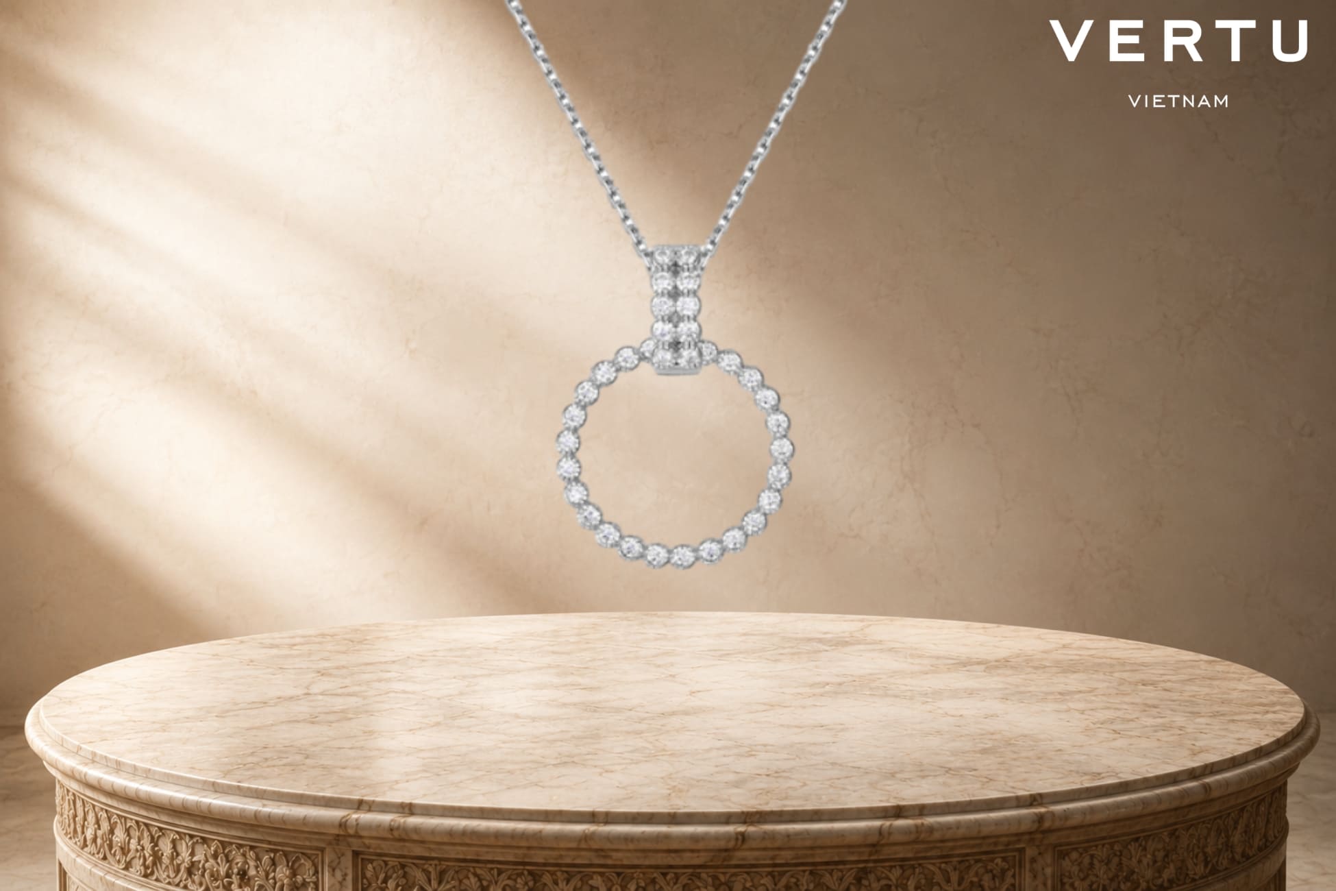 Top 5 phụ kiện thời trang Vertu đẳng cấp định hình phong cách thượng lưu 2026 2 Vertu Garland Necklace White Gold