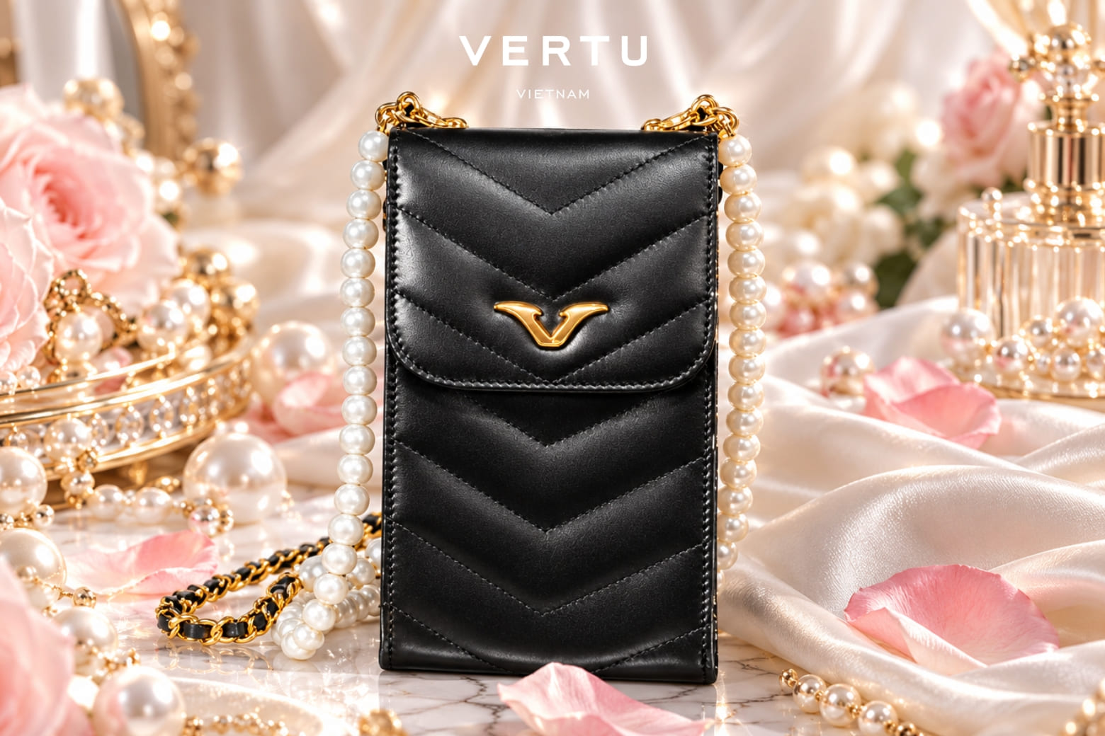 Quà tặng phụ kiện cao cấp cho nữ ngày 20/10: Gợi ý những lựa chọn tinh tế 5 Vertu Pearl Chain Bag